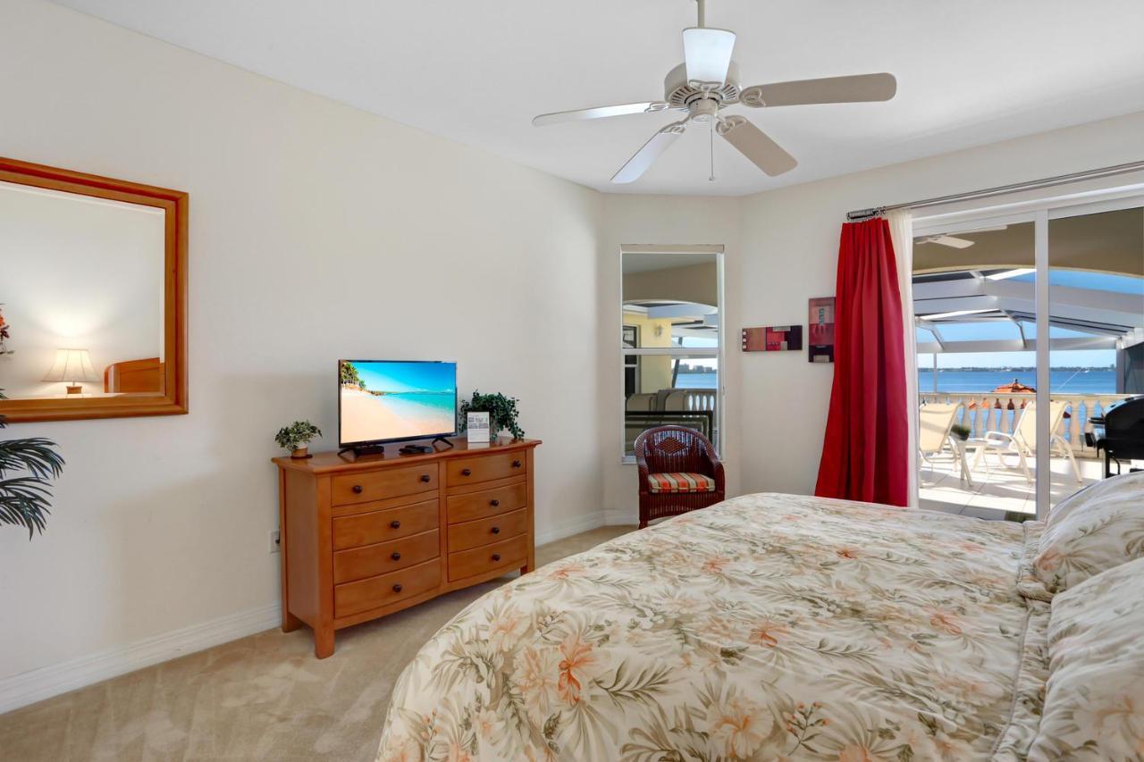 Villa Bel Air Cape Coral Exterior photo